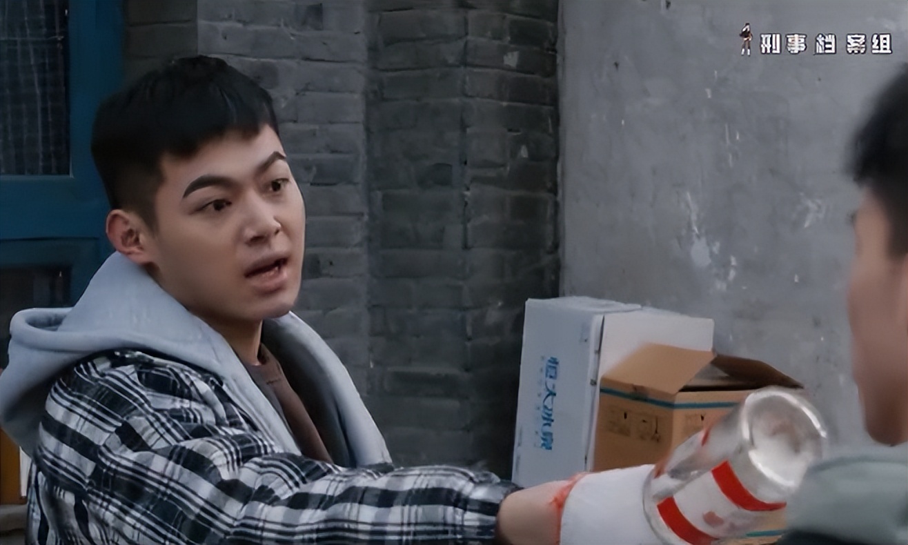 刑侦剧死亡真相曝光,刑侦剧大结局男主被枪打了