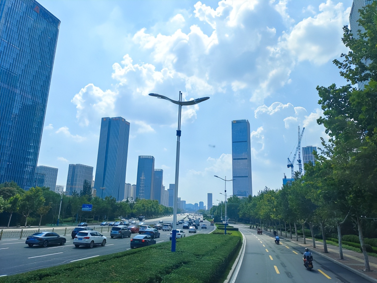 济南必去网红打卡地,美爆了济南这些地方成网红打卡地