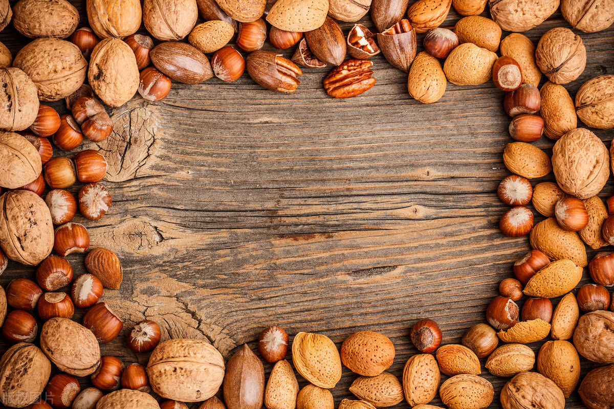 三只松鼠创业史,三只松鼠各种坚果销售情况