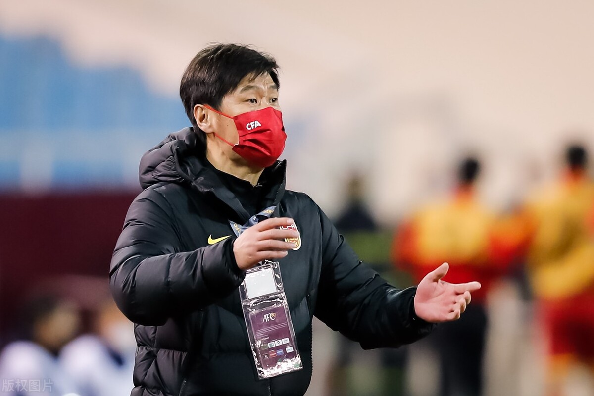 1:3落后逆转夺冠七场纪录,国足大胜全靠27岁锋霸的出色表现