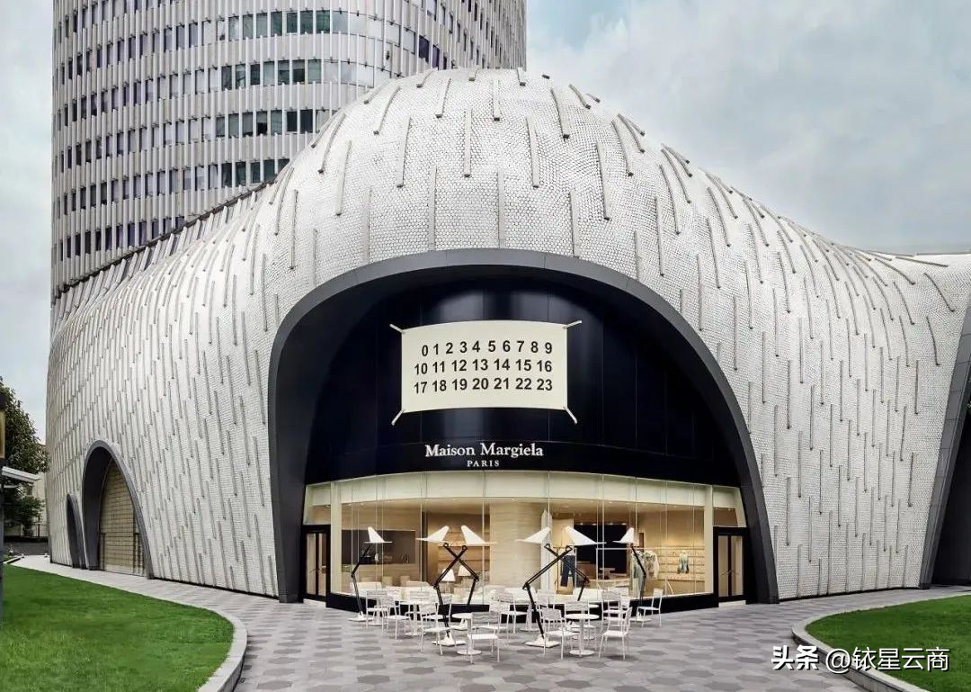 奢场前线｜福州万象城等开设奢牌新店，深圳湾万象城等营销出圈…