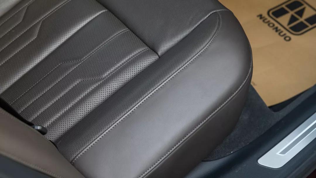 二手奥迪黑a8l,二手顶配奥迪a8l