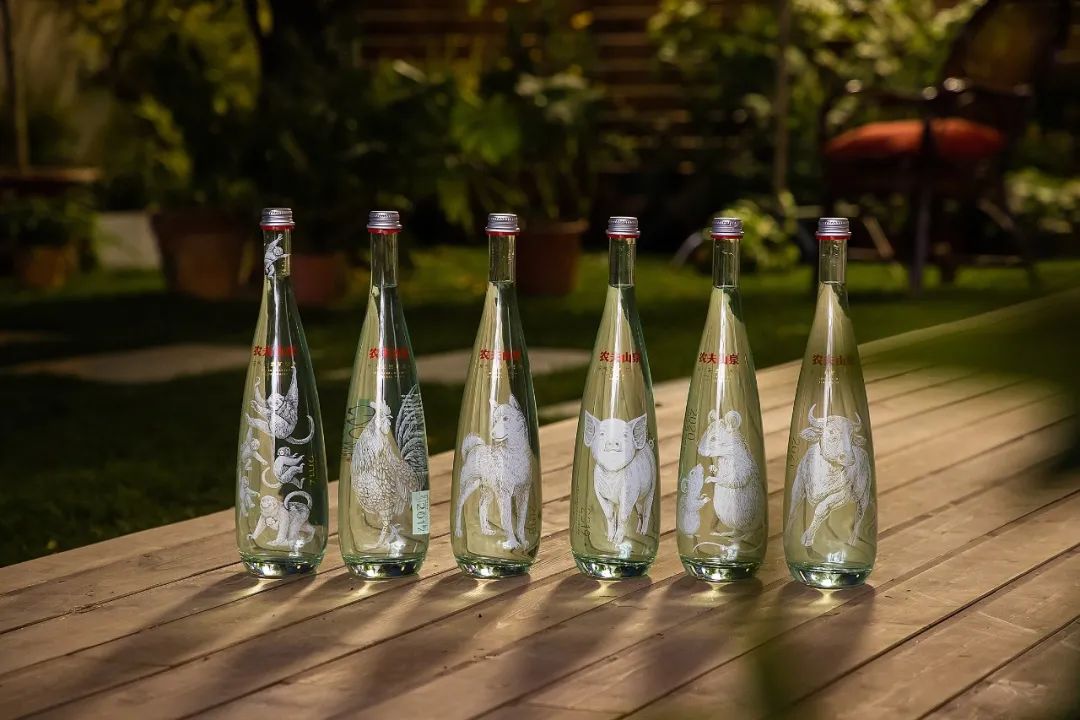 百岁山广告设计,百岁山设计图案意义