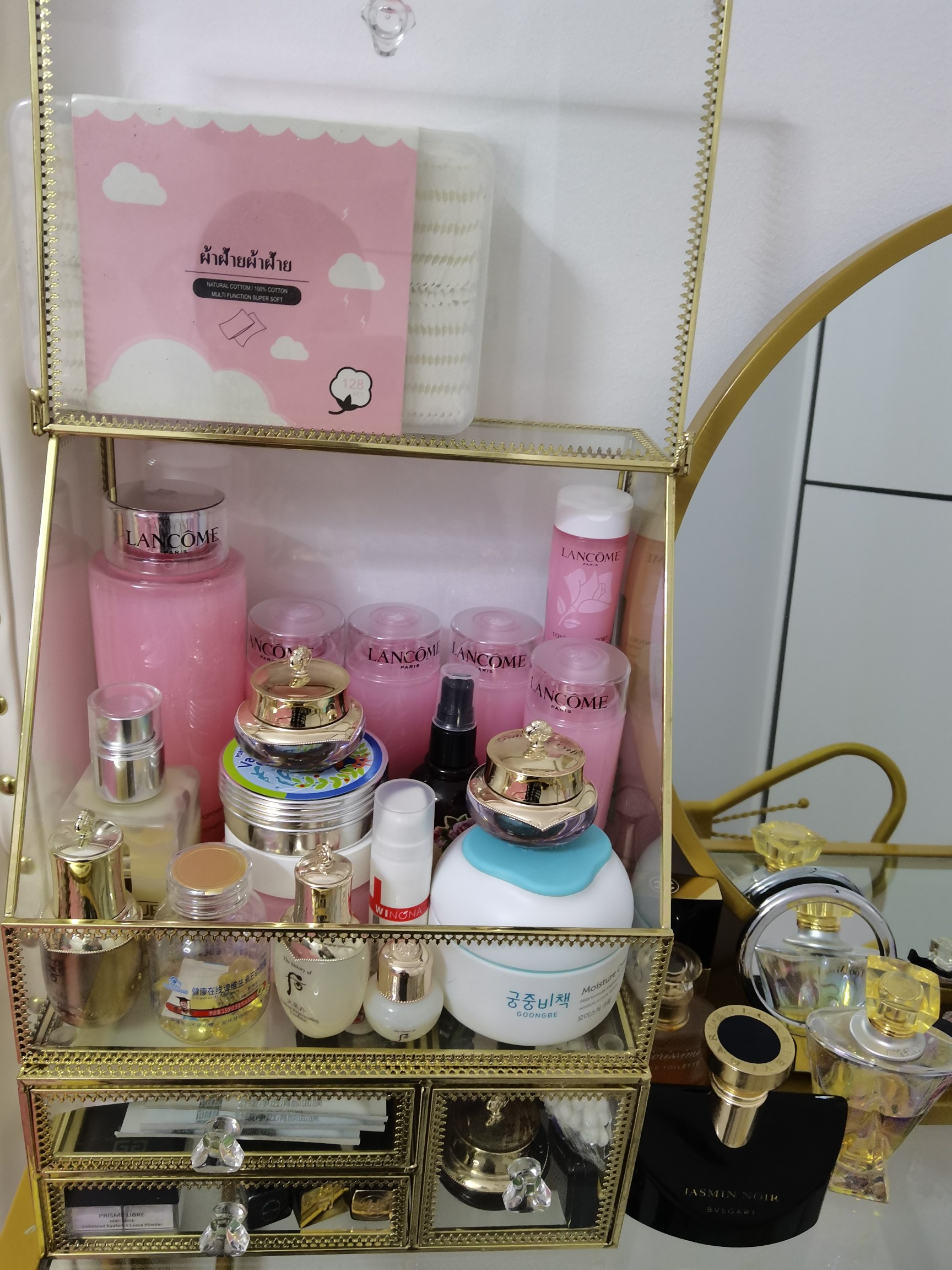 兰蔻大粉水适合什么肤质什么年龄,兰蔻粉水和兰蔻大粉水一样吗