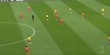 巴萨游子归来！看他就像看人类足球进化史：用了7年走出石器时代