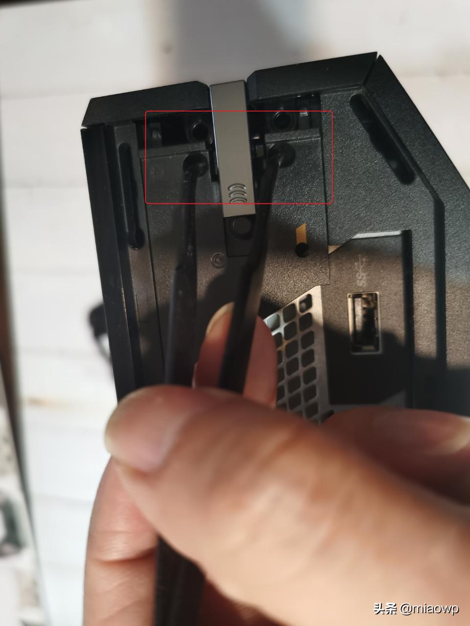 xboxonex黑屏维修,xboxone黑屏