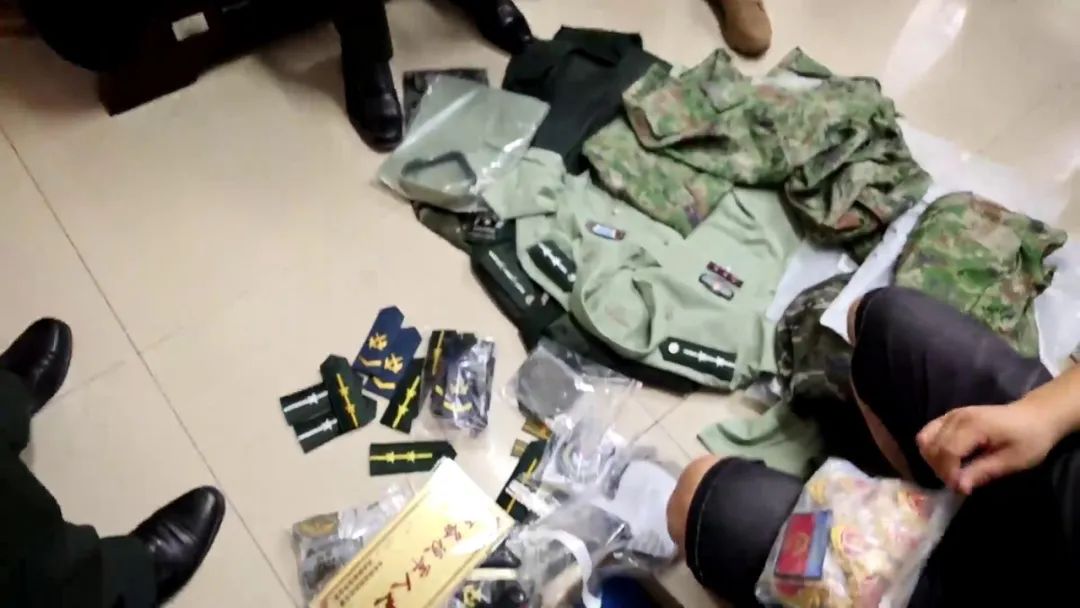 现役军人在部队买卖假药判几年,假军人兜售仿制军服被拘