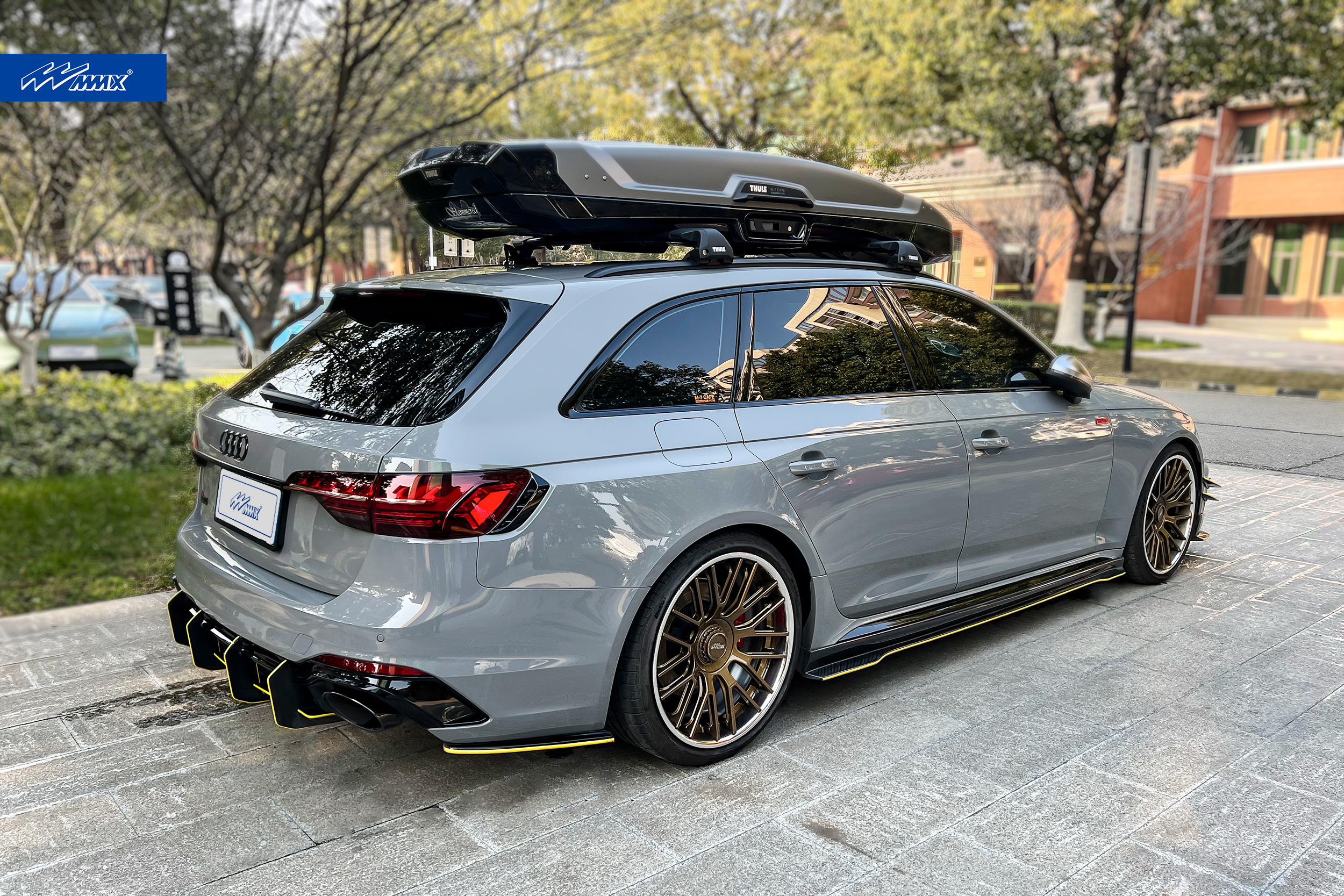 奥迪rs4轮毂,奥迪rs4最佳改装