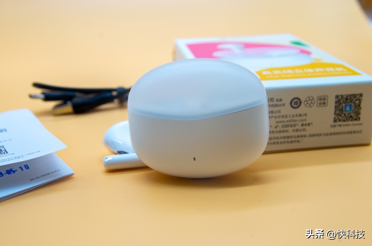 漫步者蓝牙耳机x1跟x2哪个好,百元内无敌蓝牙耳机评测