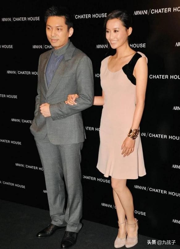 陈法拉谈婚后生活,陈法拉二婚后与女儿合影