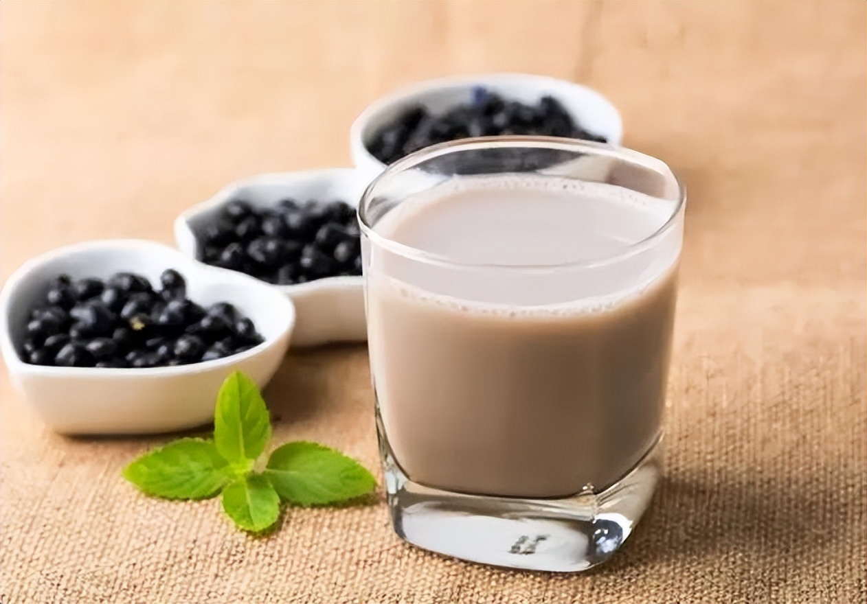 饮食美容轻松吃出好肌肤,女人想要身体好要多吃的九种食物