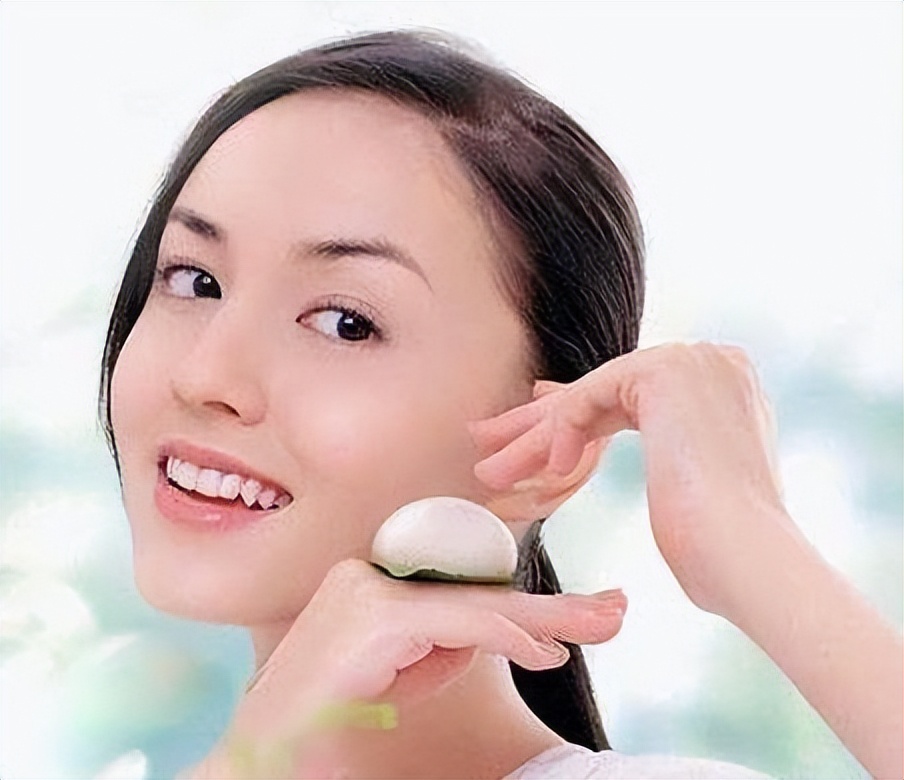 刘碧丽拿了多少分手费,刘碧丽到底几个孩子