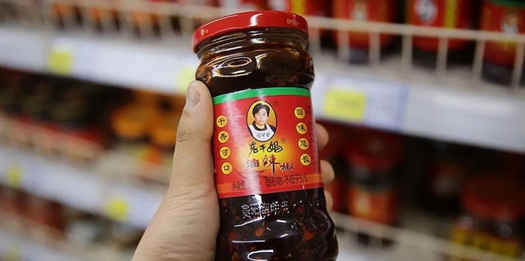 陶华碧如何拯救老干妈 (陶华碧出山老干妈调回以前的味道)