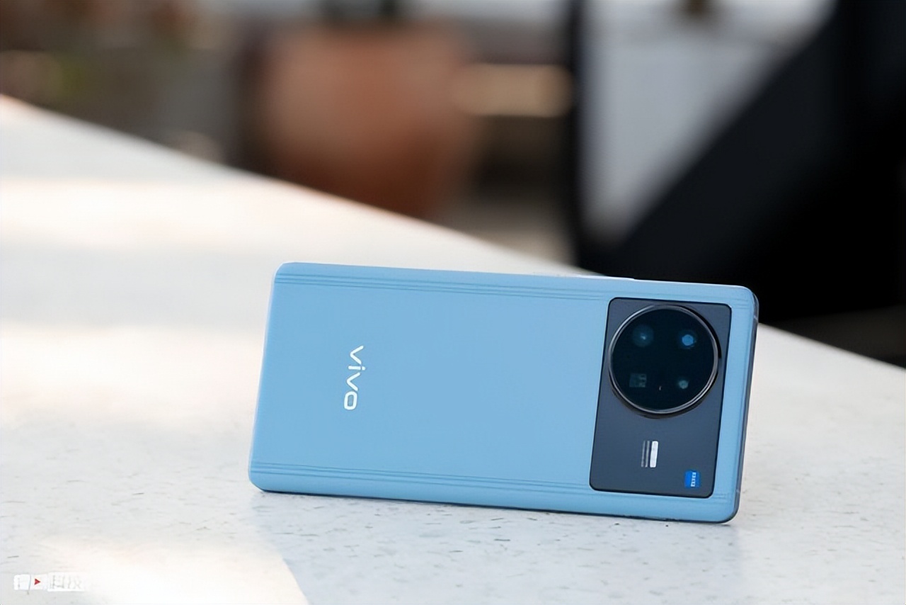 目前最好用和口碑最好的4款手机,目前这三款手机最值得买