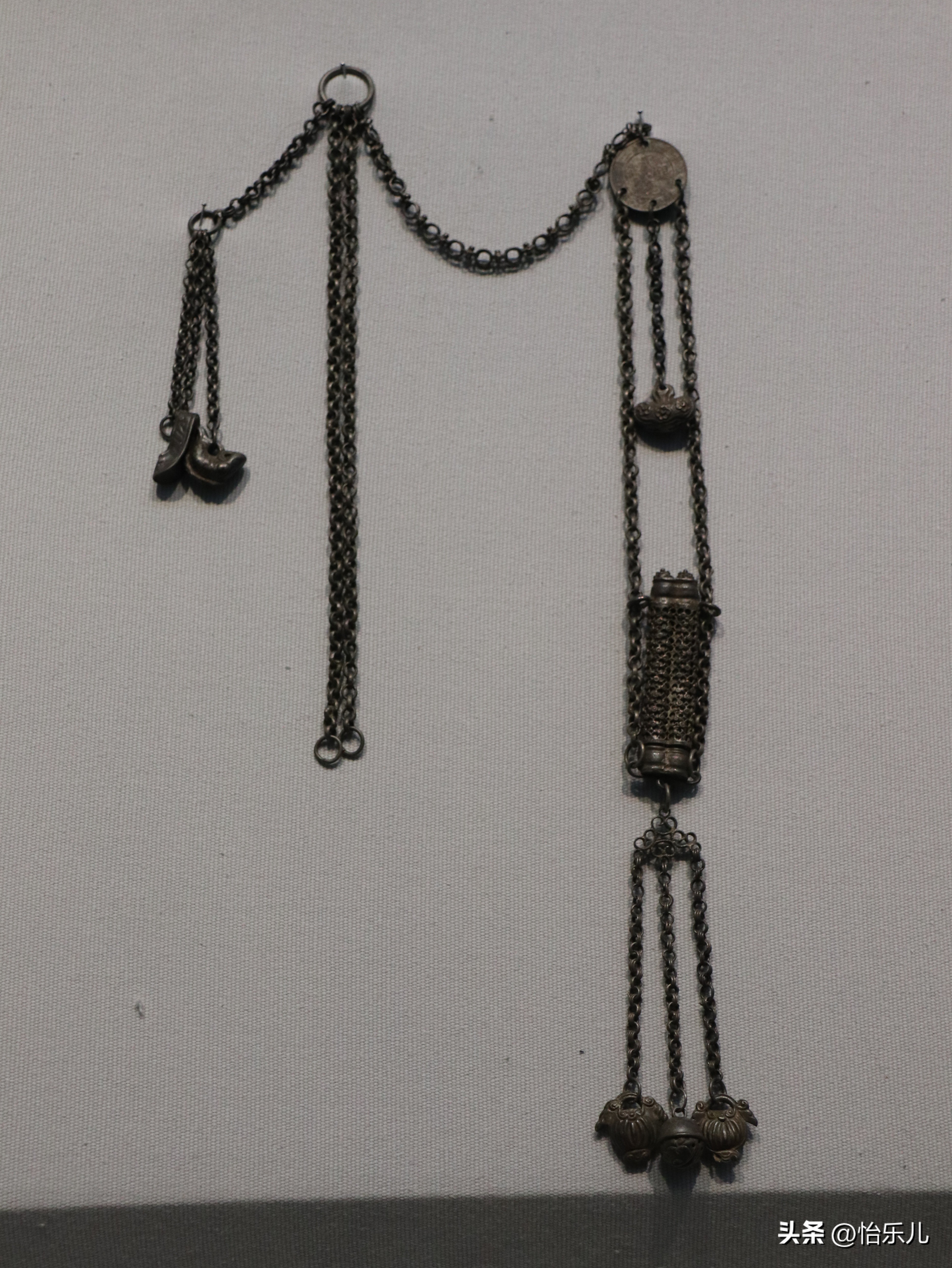 云南最著名的银饰,云南银饰元素