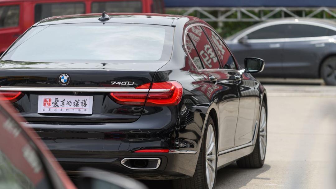 740li宝马二手可以买吗,2010年宝马740li二手价格