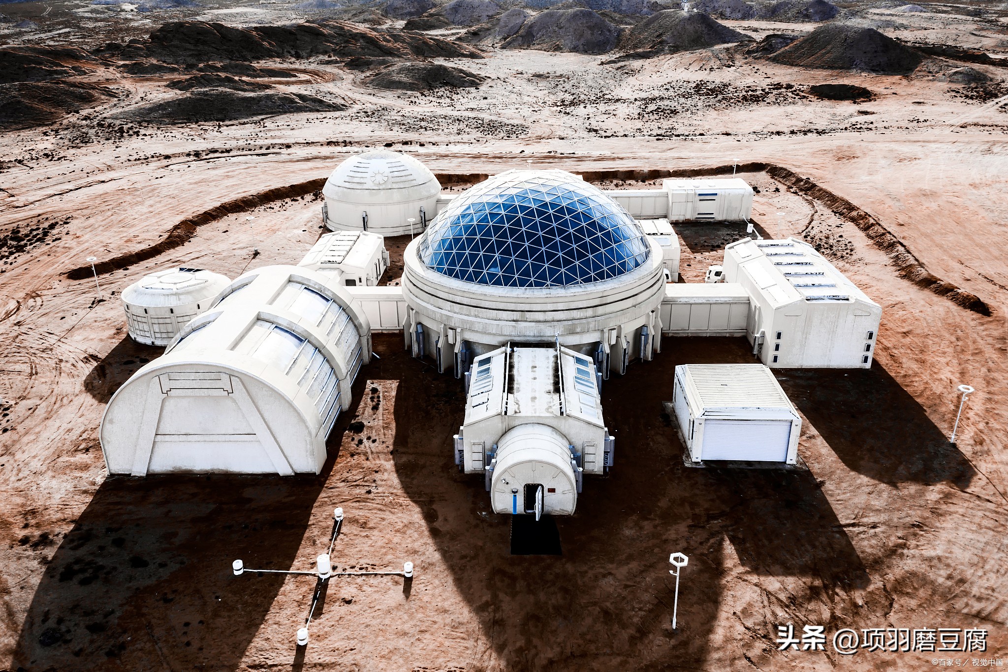 人类探索太空的最新历程,太空探索：登陆火星的挑战与前景