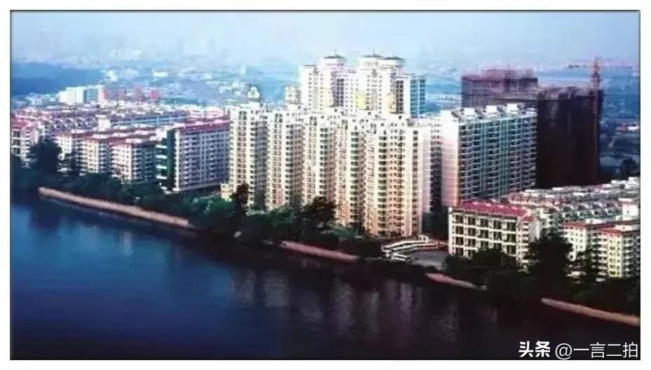 许家印：干过保安掏过粪，一朝发迹后风光无限，如今让人唏嘘