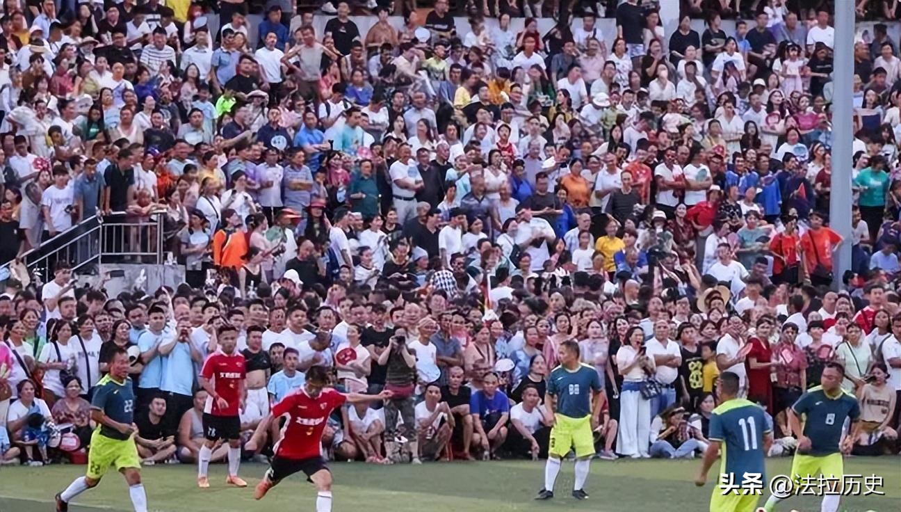 董路炮轰村超引不满,董路嘲讽贵州村超被反驳