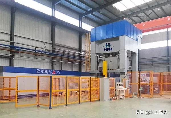 跻身世界前三！中国汽车高强度钢热成形液压机床与德国瑞典并列