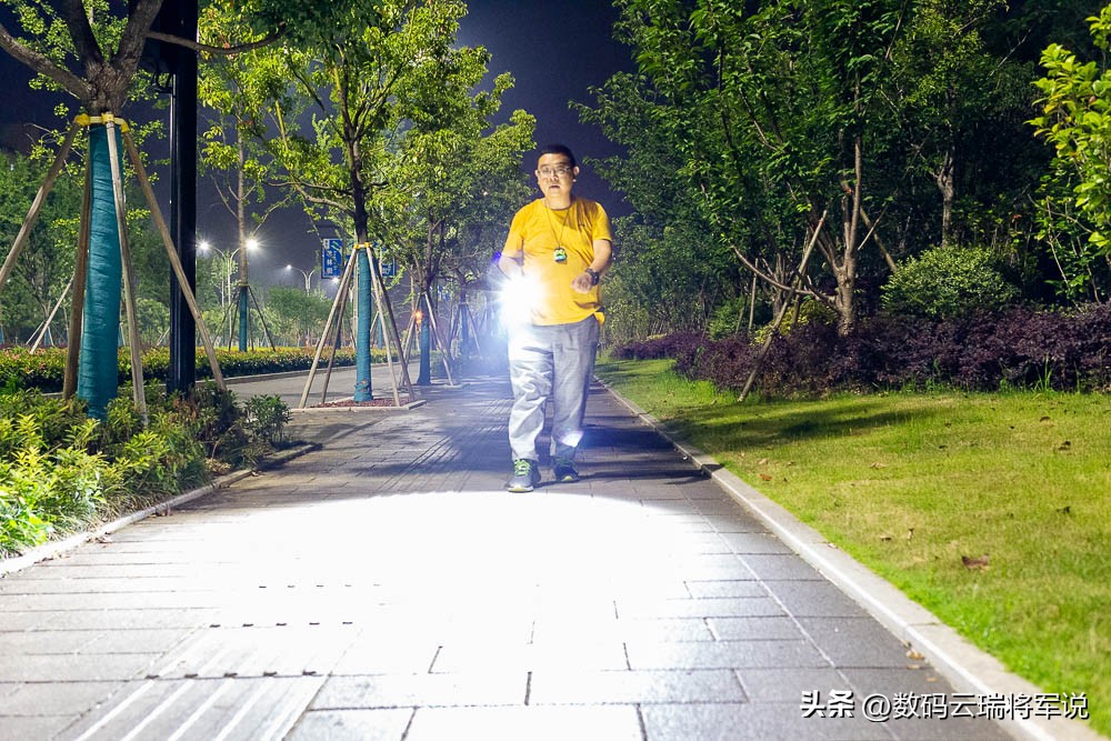 户外照明强光手电推荐,50000流明强光手电筒推荐