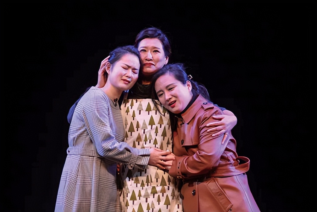 创作者工作室|三姐妹之抓猫