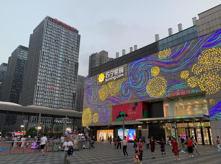 苏宁易购的转型经历简略,苏宁易购传统零售到新零售的转型