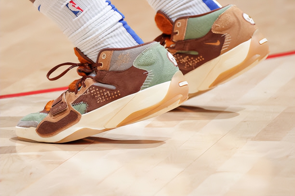 2019年1月6日nba球员上脚的球鞋,nba球员上脚安踏