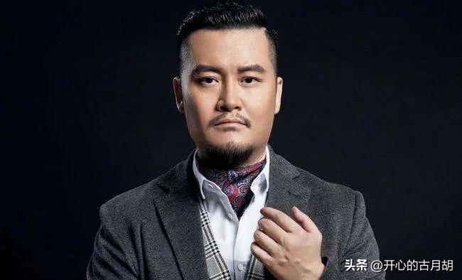 足球界的贺炜,足球诗人贺炜村超