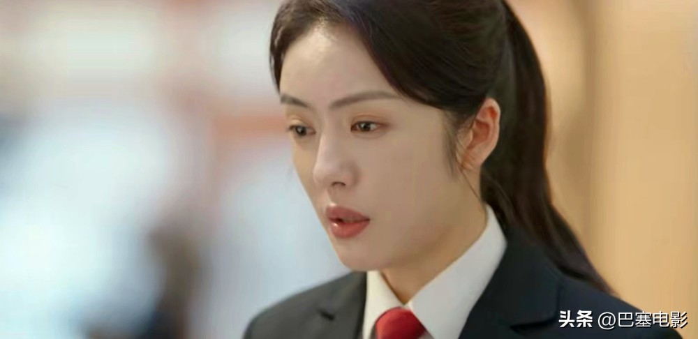 《底线》今晚开播，老戏骨云集，尺度惊人、剧情真实，能爆