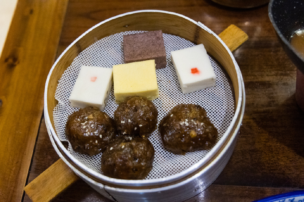 歙县徽州古城仰月草堂徽州民宿,歙县徽州古城包吃住民宿