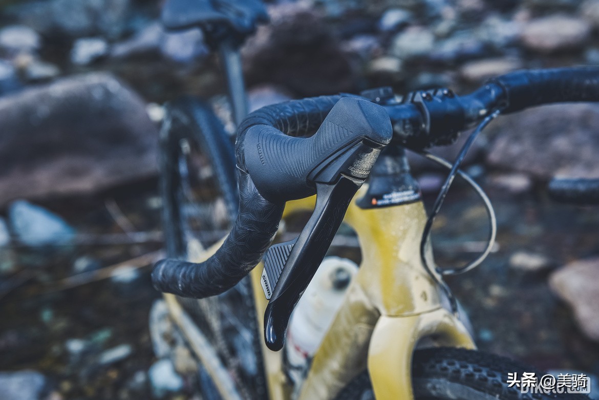 闪电公路车diverge测评,全地形diverge公路车评测