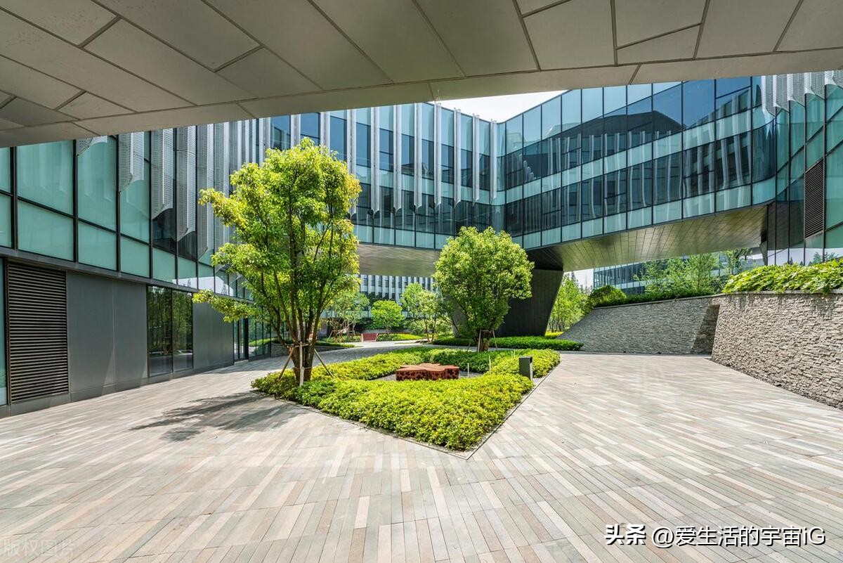 公司注重员工培养有完整的晋升,实施员工培训与晋升机制的企业