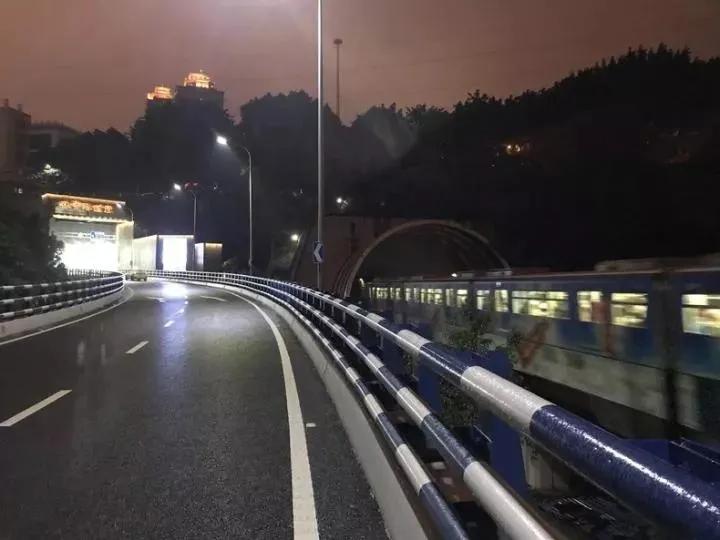 春游开拓眼界,春游樱花广场图片