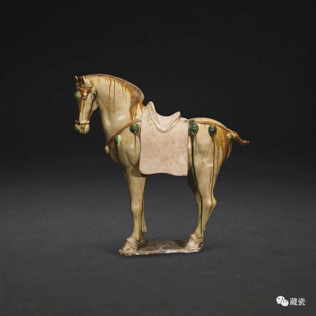 香港佳士得秋拍瓷器成交价,香港佳士得2015秋拍