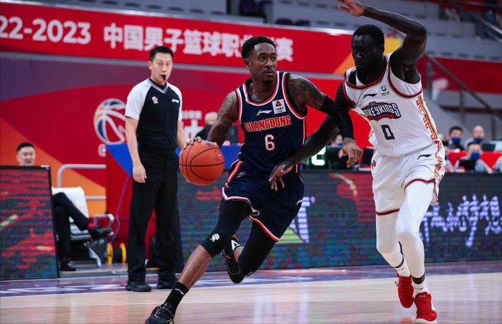 广东宏远vs南京同曦五大练兵,大胜同曦广东宏远