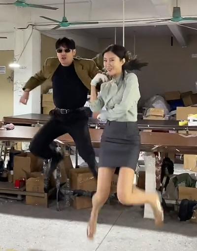 鍘傝姳杞﹂棿璺宠垶璧扮孩鍚哥矇鐧句竾,鍘傝姳鍚哥矇鐧句竾鐧讳笂澶