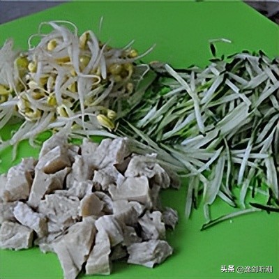 西安品诺凉皮视频,西安美食凉皮简介