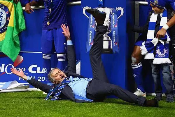 穆里尼奥执教生涯最辉煌战绩,穆里尼奥执教经历和荣誉