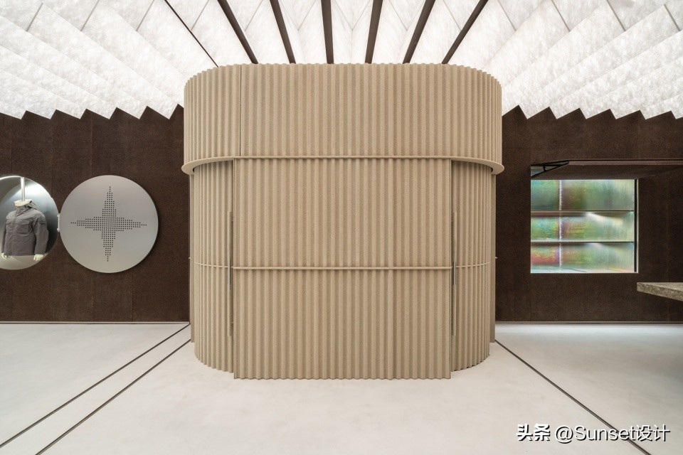 StoneIsland全球旗舰店