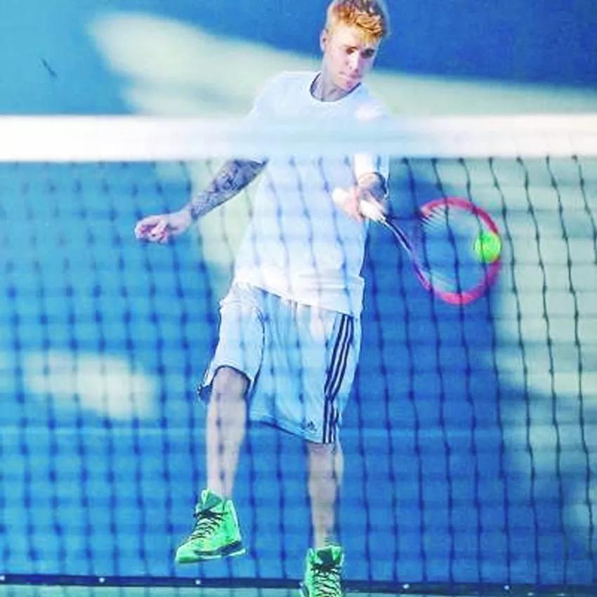 你认识几个打网球的明星?