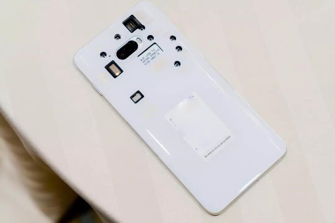 骁龙8+gen1安兔兔跑分,高通骁龙8gen1对比天玑9000