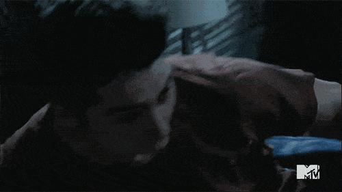 睡觉每晚都磨牙到底是什么原因,夜里睡觉一直磨牙是什么原因