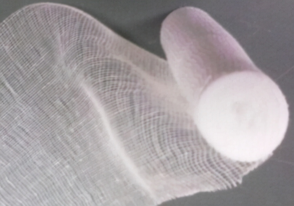 小狗身上有脓痂该怎么处理,小狗伤口怎么给它上药