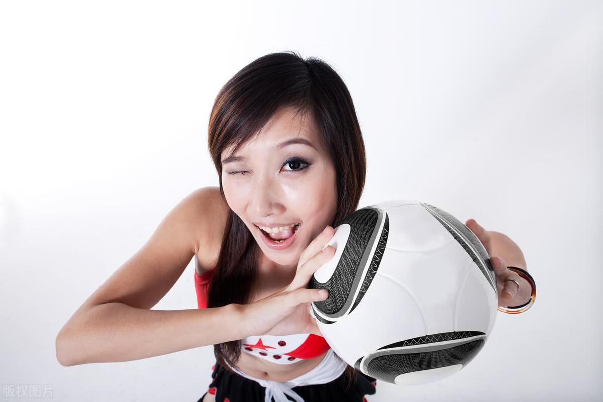 11人足球规则,11人制足球战术视频解说