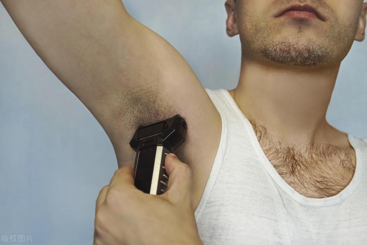 腋毛能刮掉吗,腋毛能刮吗女孩有狐臭吗