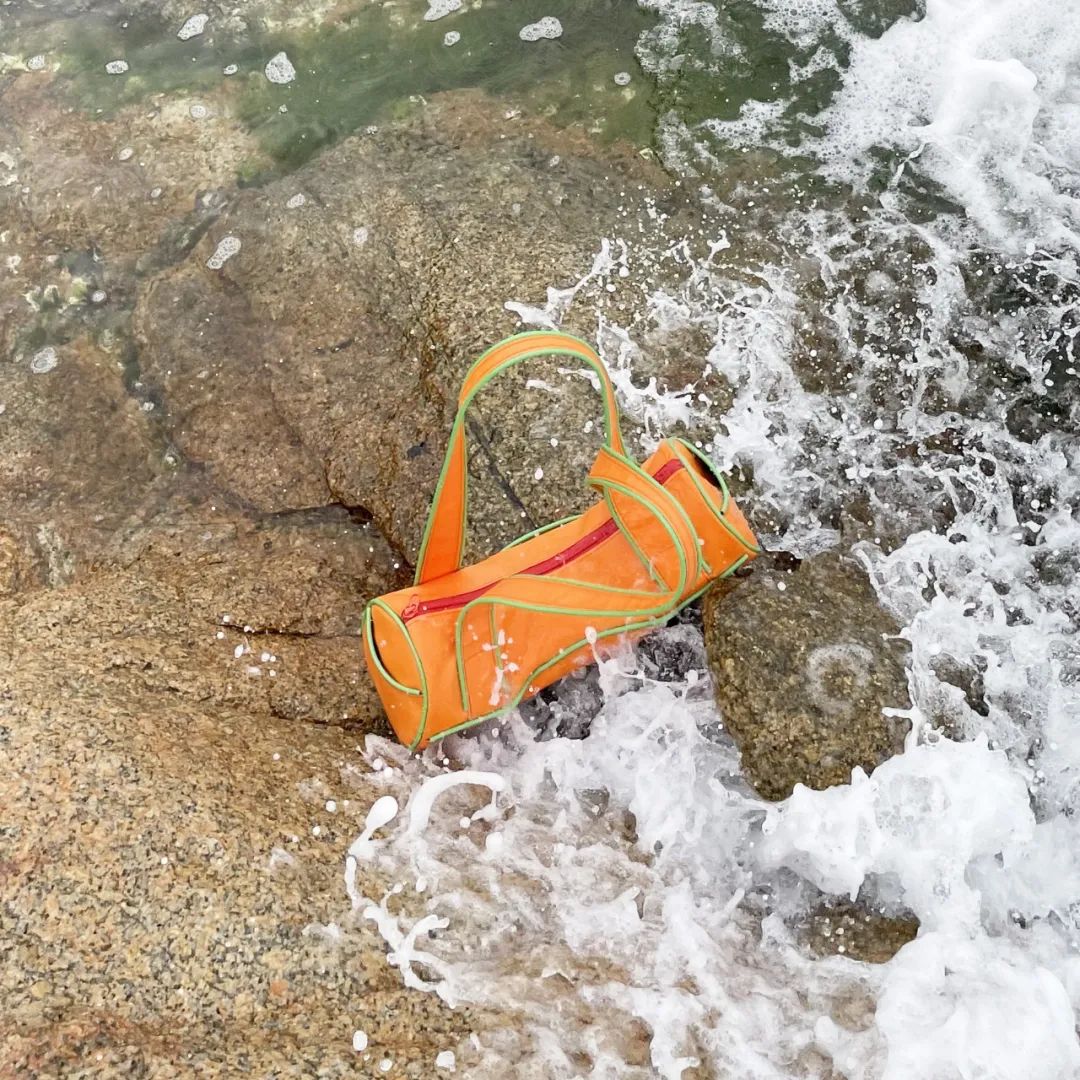 虞书欣同款双肩包平价,虞书欣10元包