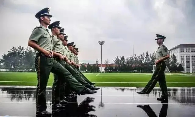 军校指挥类专业与非指挥类专业,军校指挥类专业和指挥专业的区别