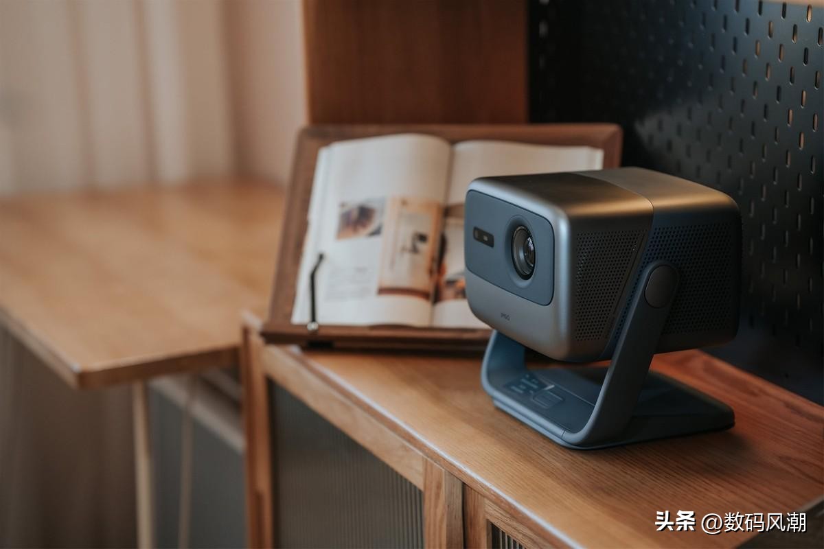 坚果n1ultra三色4k投影,坚果n1ultra太阳光评测