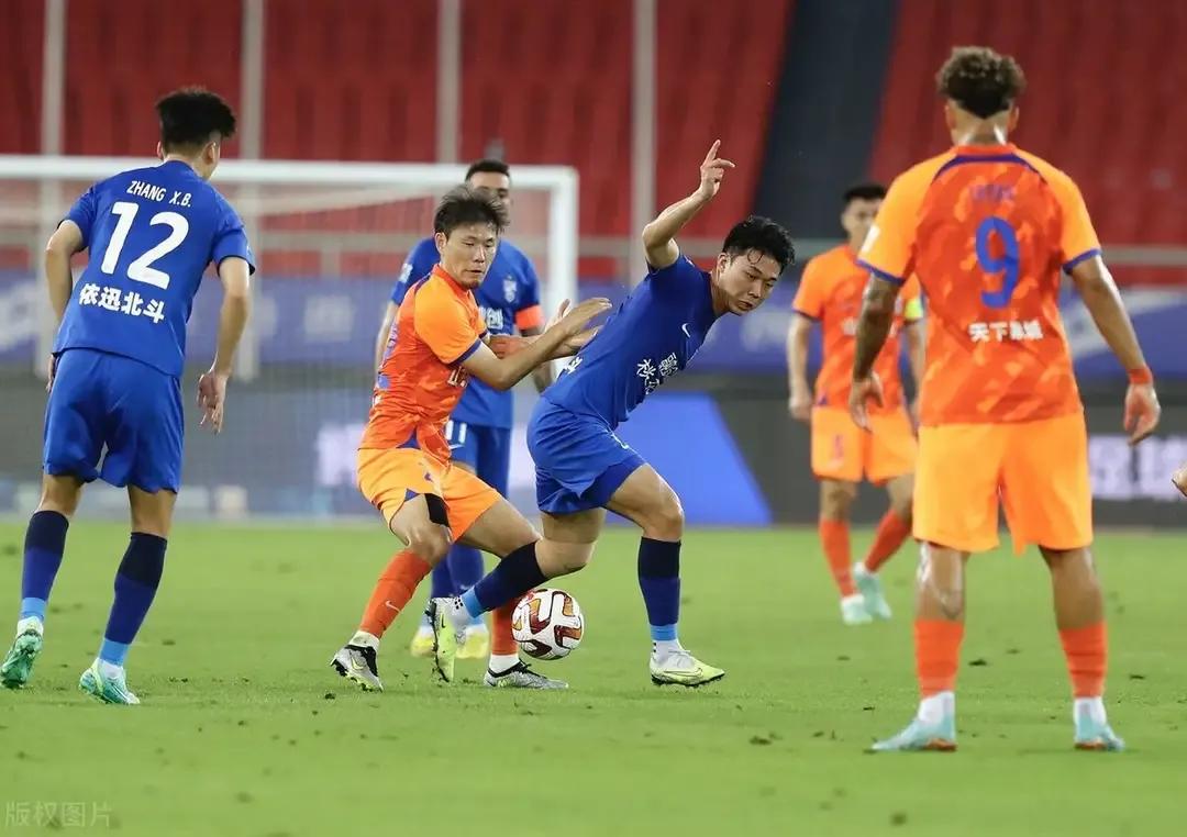 中超积分榜最新排名大连,中超三轮后积分榜海港广州城登顶